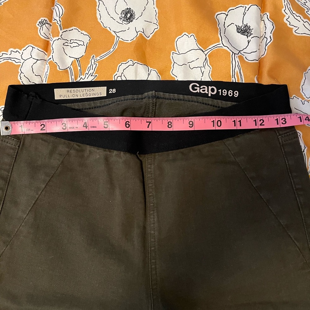 Gap 1969 Olive Pull-On Leggings